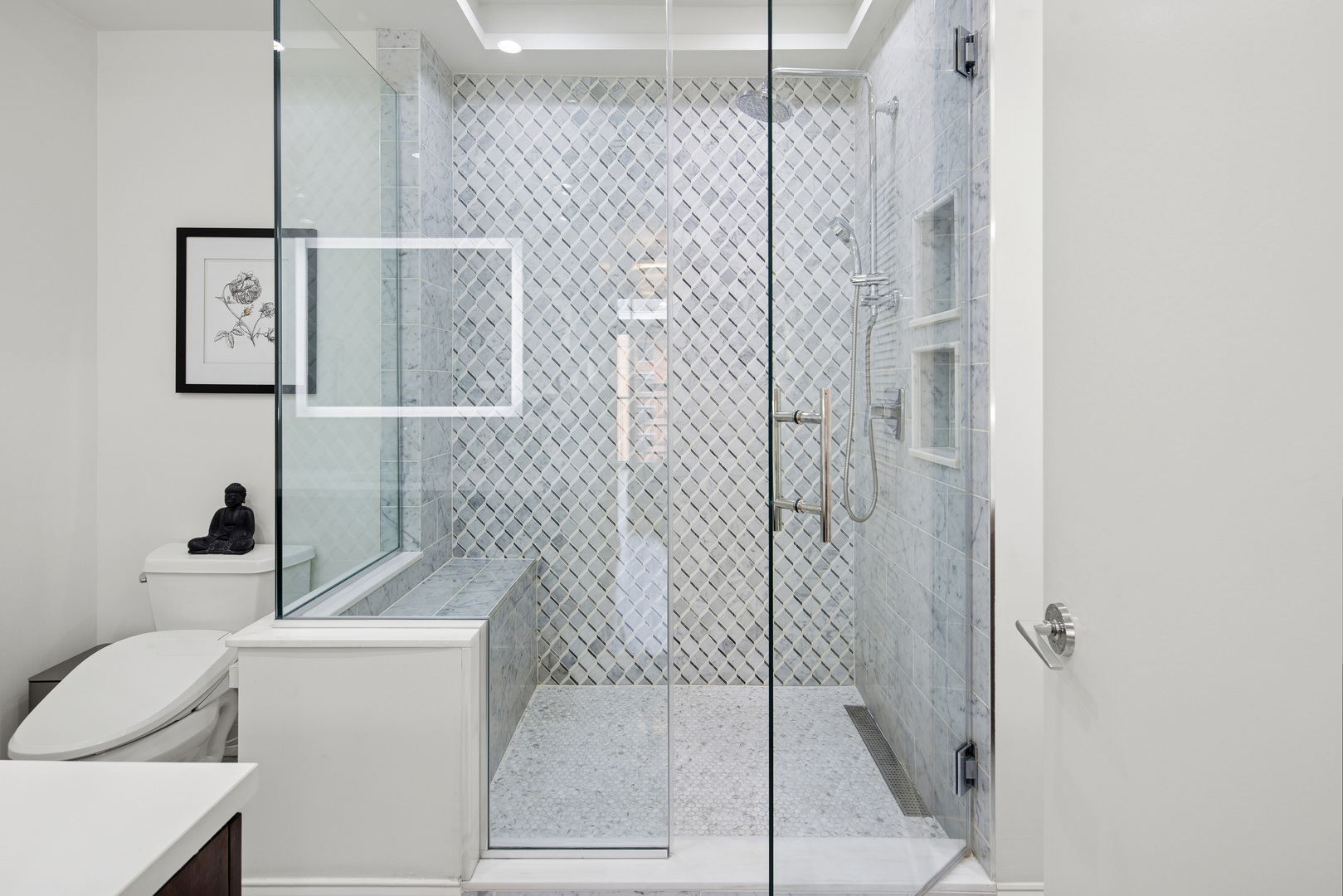 560 West Fulton Street, Unit 503 Chicago, IL 60661 - Photo 19 of 25 a bathroom with a bathtub and a shower