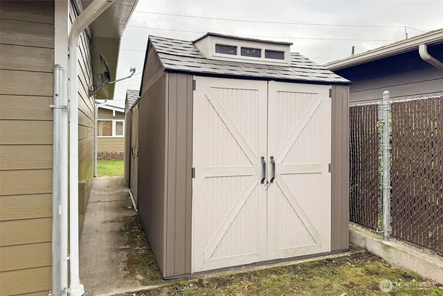 $490,000 | 432 North Govan Avenue, Sequim, WA 98382