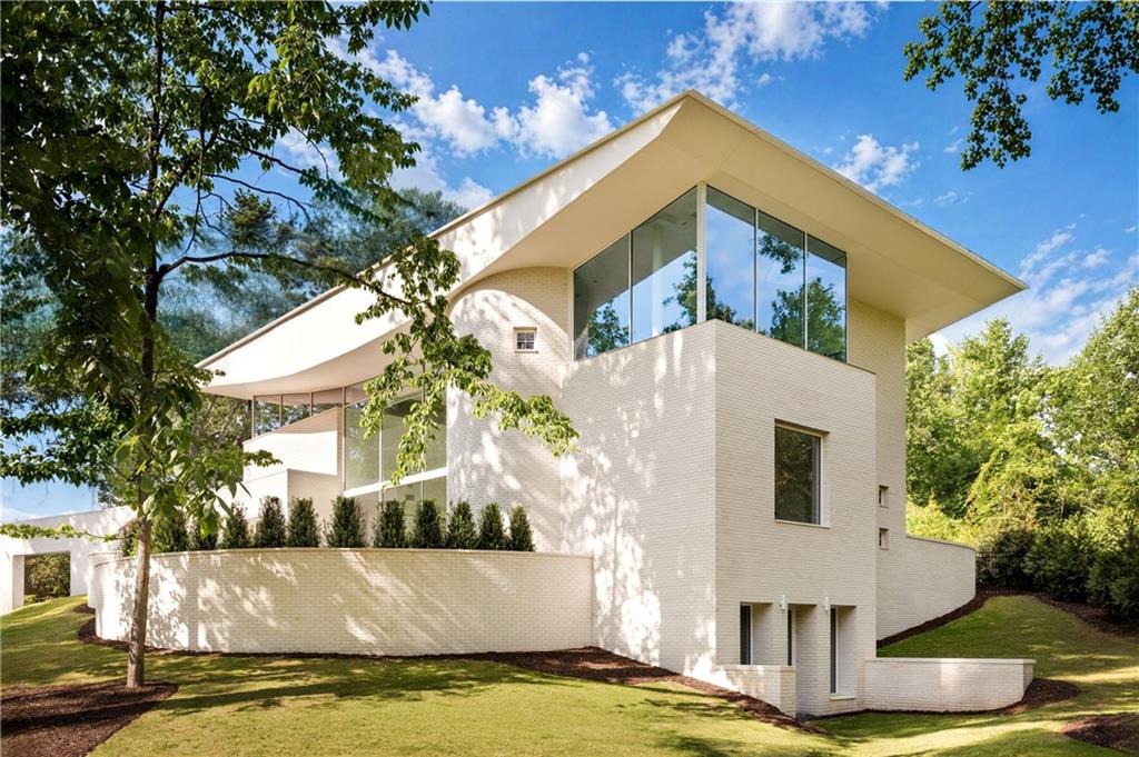 3619 Ivy Road Northeast Atlanta, GA 30305 - Photo 14 of 86