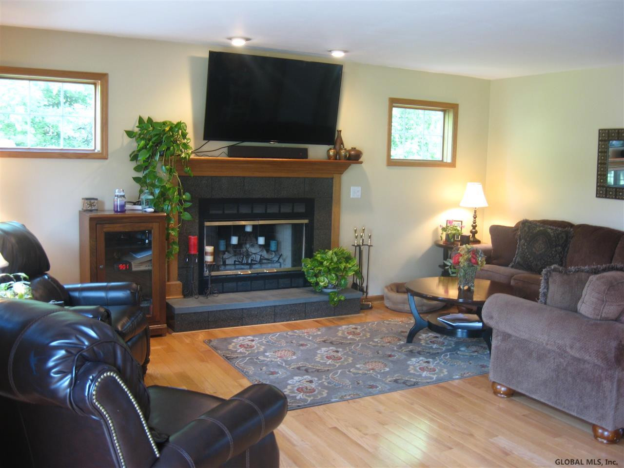 948 Stony Point Road Castleton-on-Hudson, NY 12033 - Photo 5 of 22 Photo 5