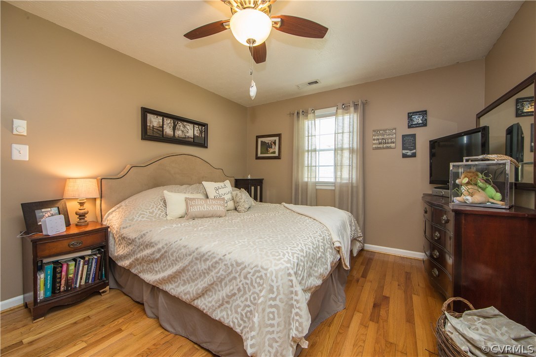 12610 Ruth Hill Road Church Road, VA 23833 - Photo 15 of 33 Master Bedroom