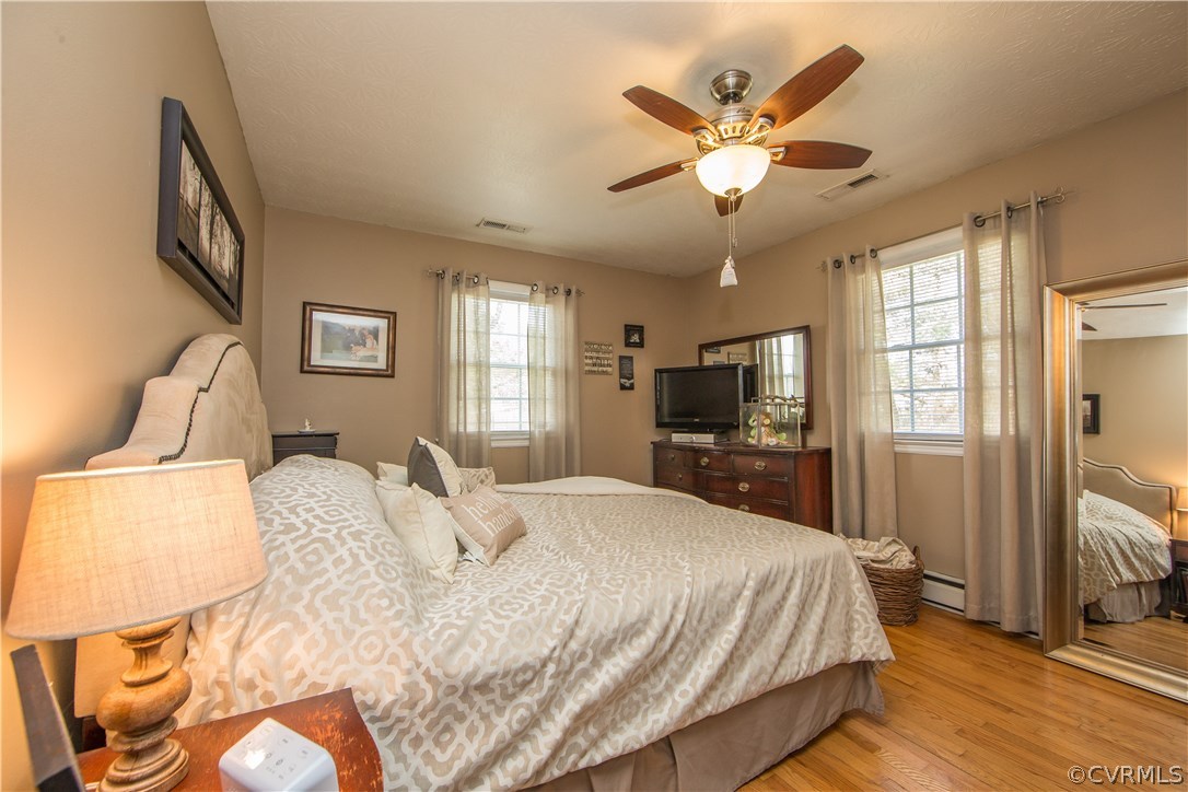 12610 Ruth Hill Road Church Road, VA 23833 - Photo 16 of 33 Master Bedroom