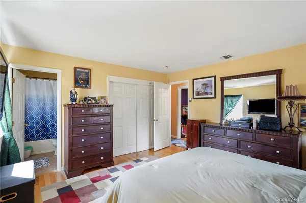 $799,000 | 6 A Carrie Lane, Nanuet, NY 10954