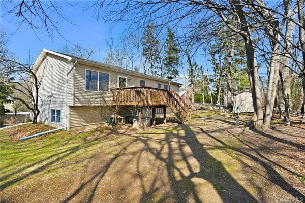 $799,000 | 6 A Carrie Lane, Nanuet, NY 10954