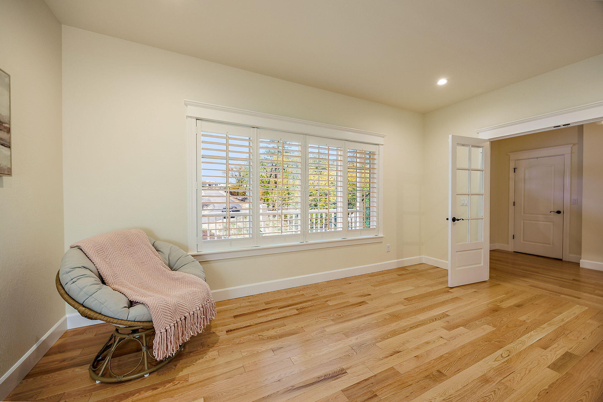 530 South Loop Road Jacksonville, OR 97530 - Photo 20 of 58 ApxSLR (24)