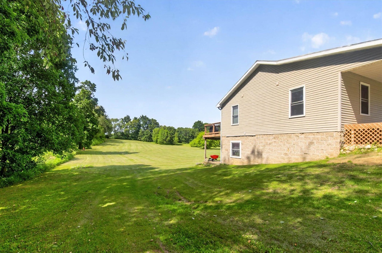 4722 Root Station Road Jackson, MI 49201 - Photo 41 of 47