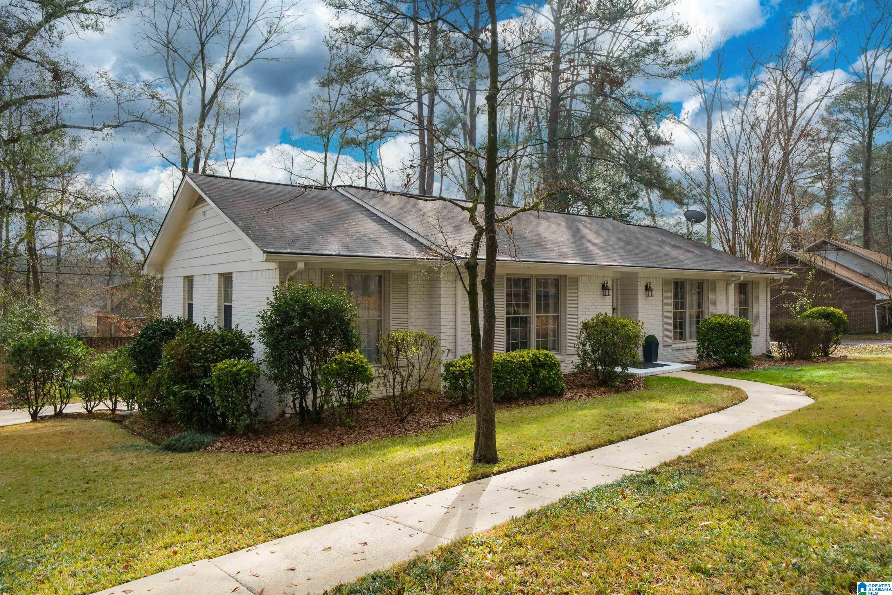 2715 Acton Road Birmingham, AL 35243 - Photo 2 of 30