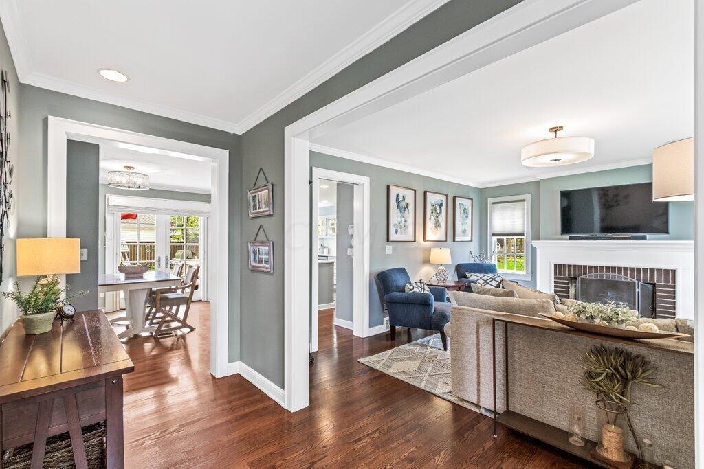2686 Henthorn Road Columbus, OH 43221 - Photo 4 of 34 2686 Henthorn Road-6.jpg-SMALL