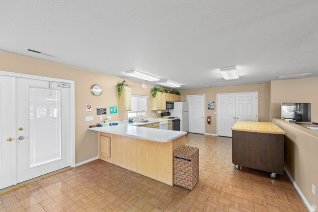 225 North Valley View Drive, Unit 100 St. George, UT 84770 - Photo 31 of 35