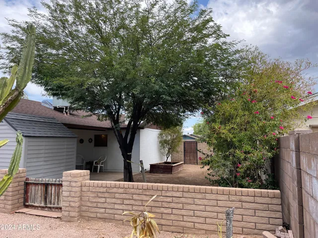 $2,295 | 8473 East Pierce Street, Scottsdale, AZ 85257