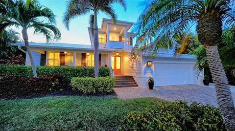 $3,395,000 | 605 North Point Drive, Holmes Beach, FL 34217