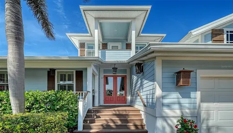 $3,450,000 | 605 North Point Drive, Holmes Beach, FL 34217