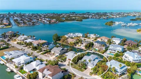 $3,450,000 | 605 North Point Drive, Holmes Beach, FL 34217