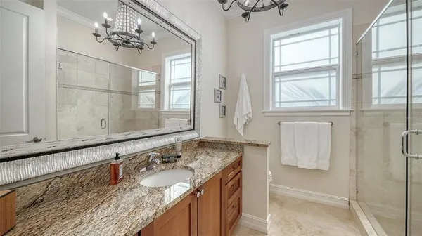$3,395,000 | 605 North Point Drive, Holmes Beach, FL 34217