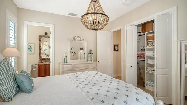 $3,395,000 | 605 North Point Drive, Holmes Beach, FL 34217