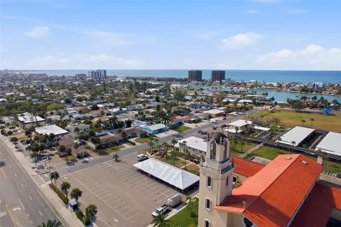 $500,000 | 450 82nd Avenue, St. Pete Beach, FL 33706