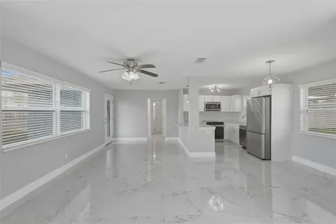 $500,000 | 450 82nd Avenue, St. Pete Beach, FL 33706