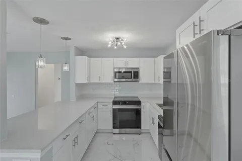 $500,000 | 450 82nd Avenue, St. Pete Beach, FL 33706