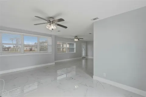 $500,000 | 450 82nd Avenue, St. Pete Beach, FL 33706