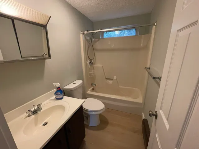 $1,500 | 17 Kingsley Court, Unit 3, Rutland, VT 05701