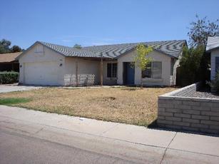 1431 East Carson Road Phoenix, AZ 85042 - Photo 1 of 25 Front