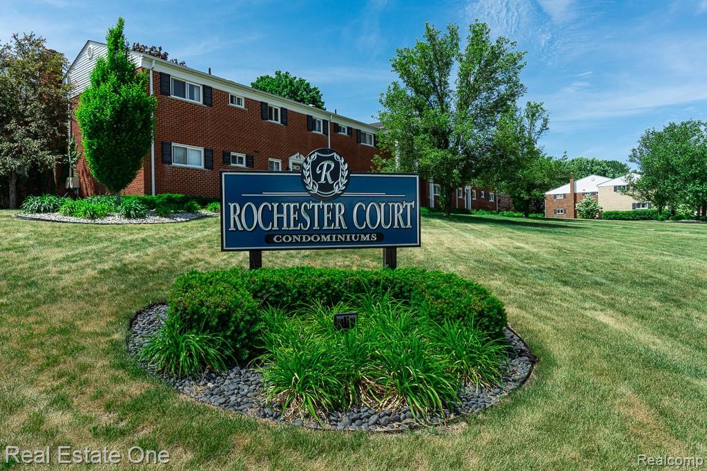 1121 Tienken Court Rochester Hills, MI 48306 - Photo 20 of 21
