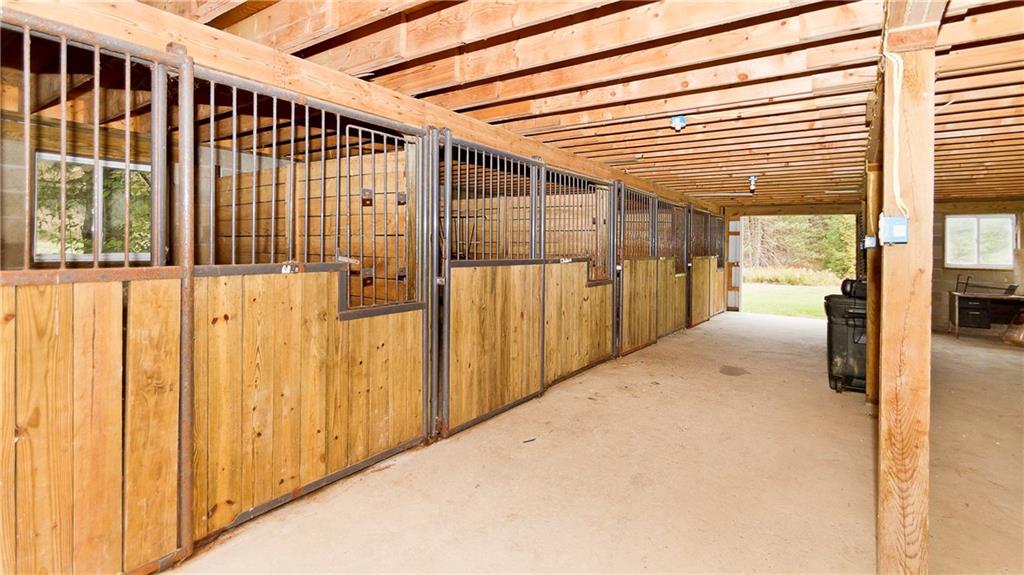 525 Donaldson Road Kennerdell, PA 16374 - Photo 6 of 24 Gallery Image 6