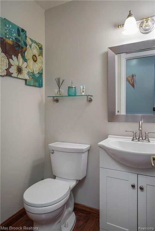 36186 Fredericksburg Road Farmington Hills, MI 48331 - Photo 14 of 38