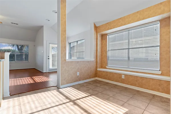 $2,275 | 3135 Stratford Bend Drive, Sugar Land, TX 77498