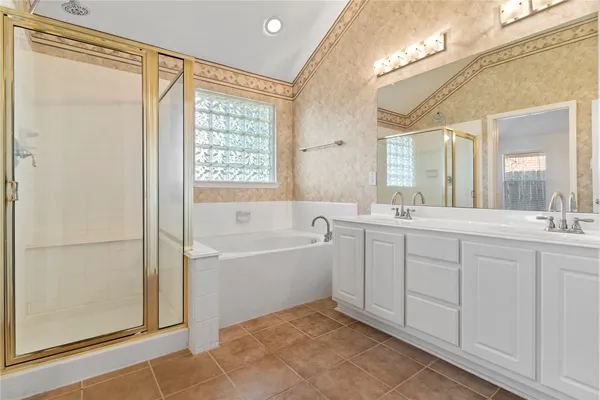 $2,275 | 3135 Stratford Bend Drive, Sugar Land, TX 77498