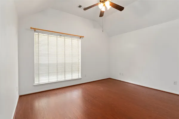 $2,275 | 3135 Stratford Bend Drive, Sugar Land, TX 77498