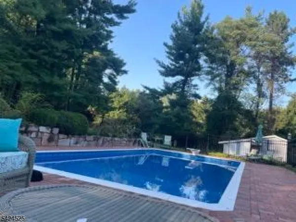 $729,900 | 225 Pleasant Hill Road, Flanders, NJ 07836