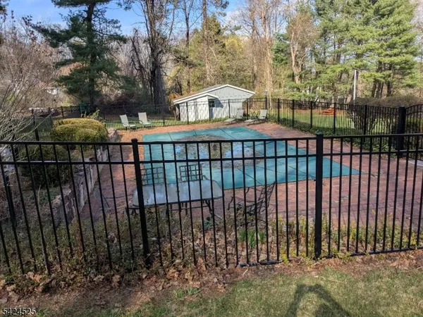 $729,900 | 225 Pleasant Hill Road, Flanders, NJ 07836
