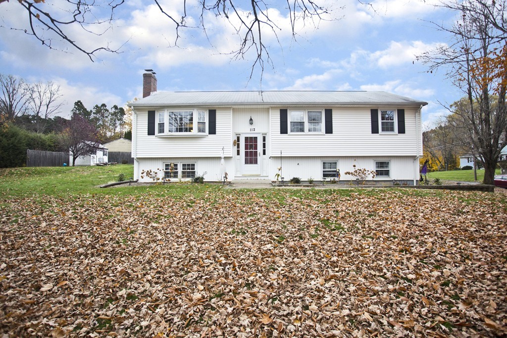 112 Havenhurst Road West Springfield, MA 01089 - Photo 3 of 23 Gallery Image 3