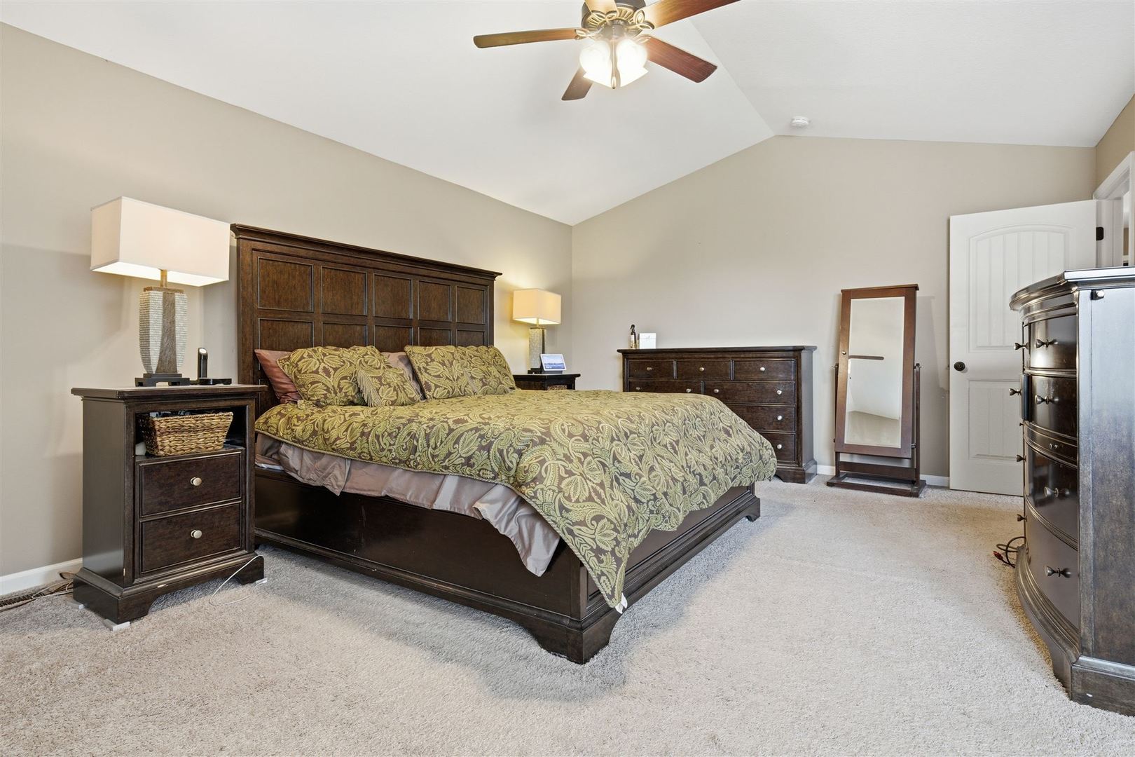 5403 Ferryman Road Bloomington, IL 61705 - Photo 13 of 41