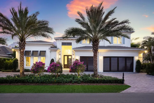 $11,995,000 | 148 Thatch Palm Cove, Boca Raton, FL 33432