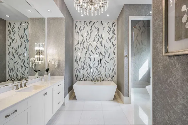 $11,995,000 | 148 Thatch Palm Cove, Boca Raton, FL 33432