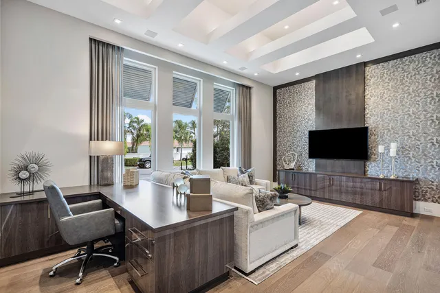 $11,995,000 | 148 Thatch Palm Cove, Boca Raton, FL 33432