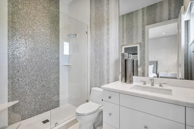 $11,995,000 | 148 Thatch Palm Cove, Boca Raton, FL 33432