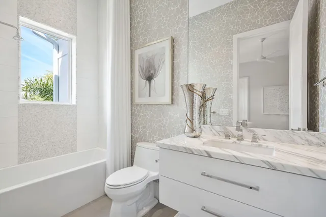 $11,995,000 | 148 Thatch Palm Cove, Boca Raton, FL 33432