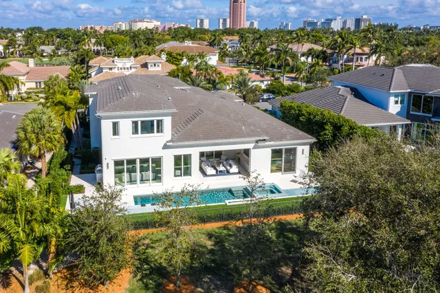 $11,995,000 | 148 Thatch Palm Cove, Boca Raton, FL 33432