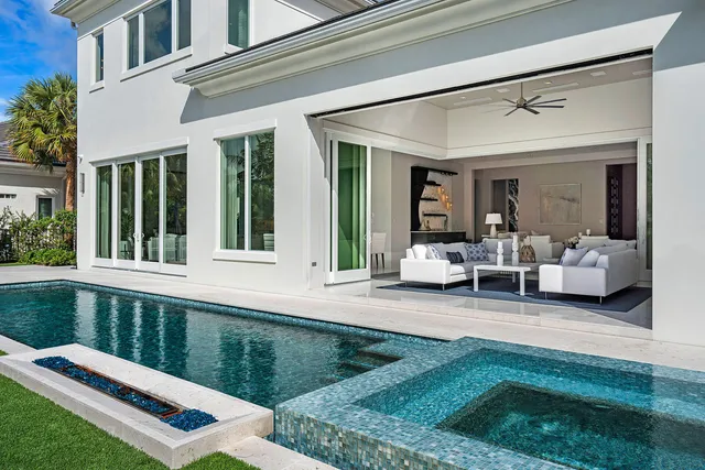 $11,995,000 | 148 Thatch Palm Cove, Boca Raton, FL 33432