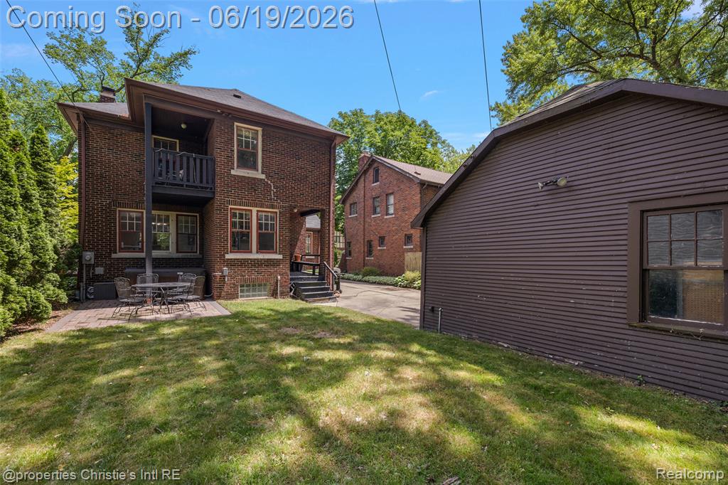 1251 Bishop Road Grosse Pointe, MI 48230 - Photo 42 of 50