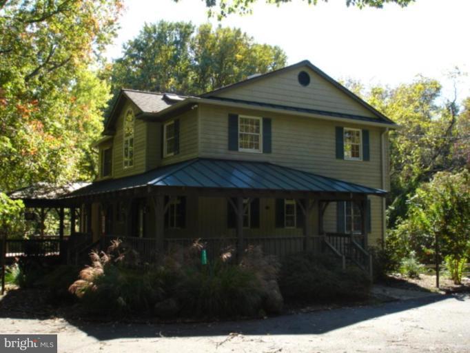 1583 St Margarets Road Annapolis, MD 21409 - Photo 1 of 21 Covered Porch