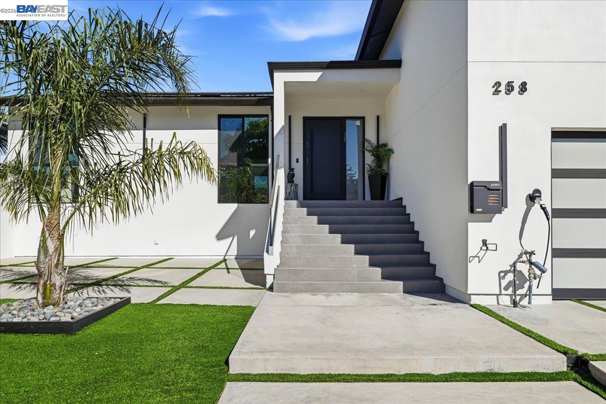 258 Dexter Place San Ramon, CA 94583 - Photo 3 of 49