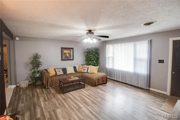 $159,000 | 1115 West Exchange Street, Jerseyville, IL 62052