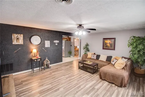 $159,000 | 1115 West Exchange Street, Jerseyville, IL 62052