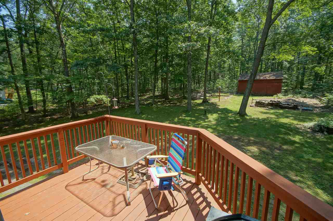 18 Elwood Road Derry, NH 03038 - Photo 31 of 35