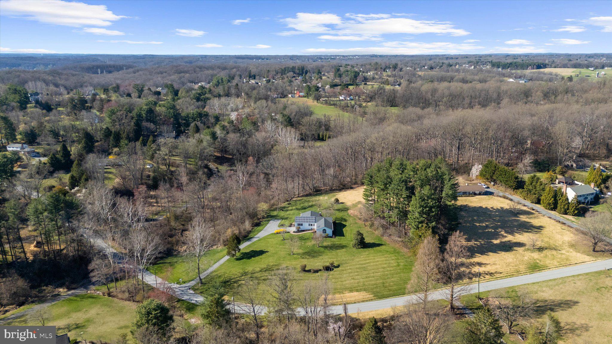 4402 Meadowcliff Road Glen Arm, MD 21057 - Photo 11 of 53