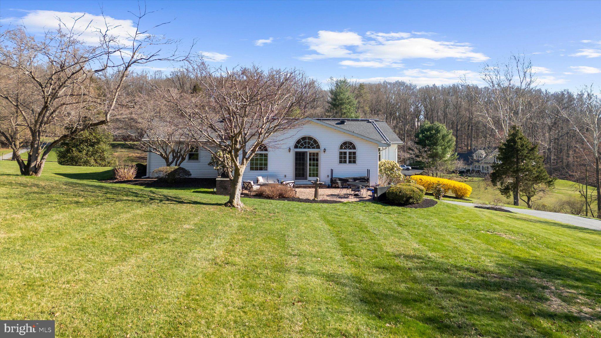 4402 Meadowcliff Road Glen Arm, MD 21057 - Photo 12 of 53